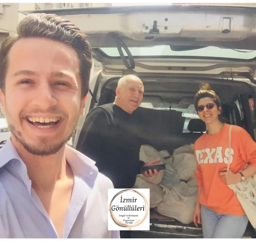 İzmir Gönüllüleri Gıda Marketi ve Gıda Dağıtımları